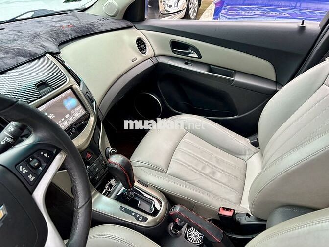 Chevrolet Cruze 2016 LTZ 1.8 AT - 79000 km