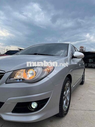 Hyundai Avante 2014 1.6 AT - 92000 km