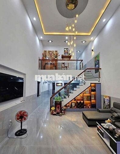 Bán nhà hẻm 6 m4 thông, 5 x 14 m, 3 tầng, Mã Lò thông Tân Kỳ Tân Quý