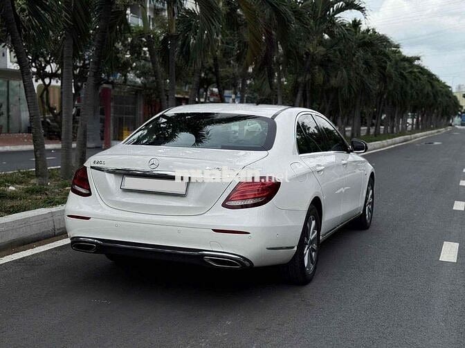 Mercedes Benz E 200 Pre-FL model 2020