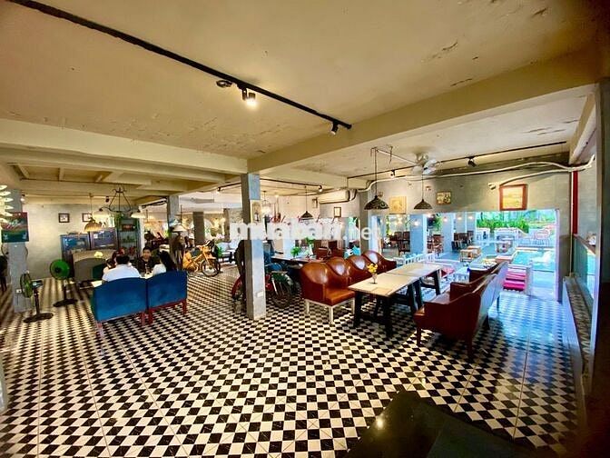 Mặt tiền khủng Phan Văn Trị – gần 500m², cafe sân vườn bơi vào hết !!!