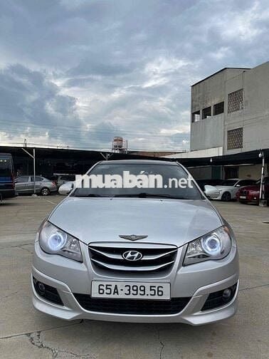 Hyundai Avante 2014 1.6 AT - 92000 km