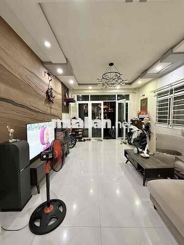 VIP TRƯƠNG QUỐC DUNG PN.4 TẦNG ĐÚC MẶT TIỀN.NGANG 4,5M VUÔNG VỨC. 10,X