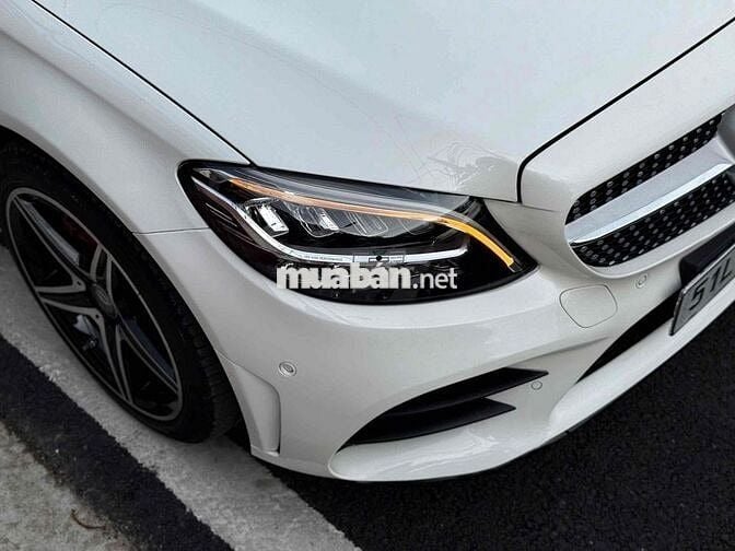 Mercedes Benz C200 up C300 model 2019