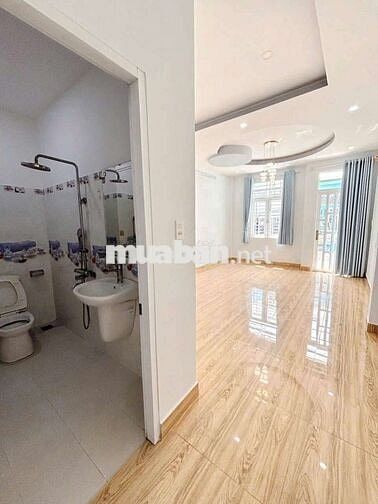 Nhà khu KÊNH NƯỚC ĐEN [4X12, 2 lầu, 3pn, 3toilet] sẵn 3 máy lạnh