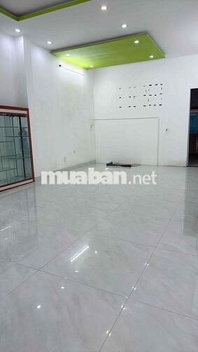Cho thuê phòng lớn dạy học nhà mặt tiền