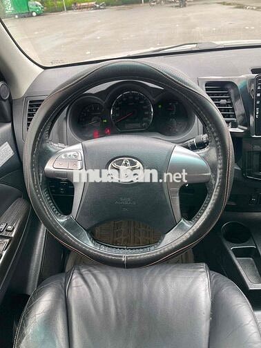 Toyota Fortuner 2014 2.7V 4x4 - 120000 km
