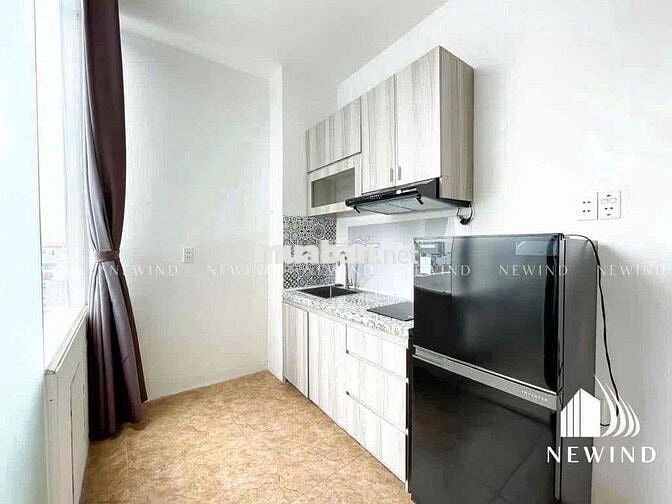 Cho thuê  CHDV 30m2 full nội thất bancol ngay mặt tiền Nguyễn Thị Thập