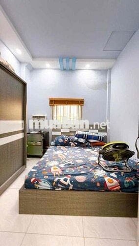 CÁCH MẶT TIỀN ĐOÀN VĂN BƠ CHỈ 10m - NHÀ MỚI 2 TẦNG 61m2