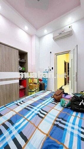 CÁCH MẶT TIỀN ĐOÀN VĂN BƠ CHỈ 10m - NHÀ MỚI 2 TẦNG 61m2