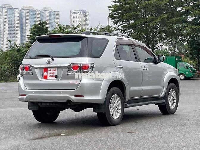 Toyota Fortuner 2014 2.7V 4x4 - 120000 km