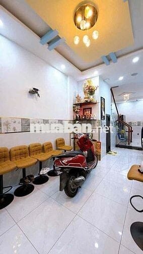 CÁCH MẶT TIỀN ĐOÀN VĂN BƠ CHỈ 10m - NHÀ MỚI 2 TẦNG 61m2