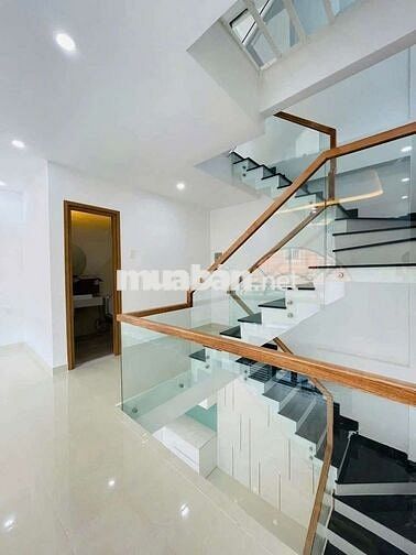 CHO THUÊ NHÀ 5PN+4WC NGAY TRUNG TÂM BÌNH THẠNH