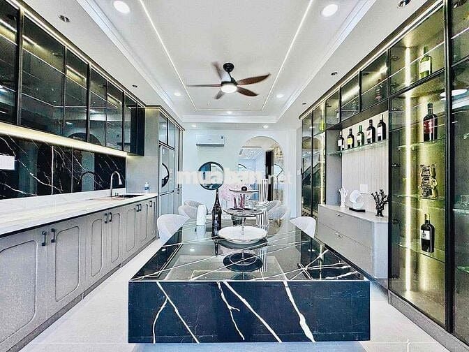 NHÀ ĐẸP KHU SAKÊ – THẠNH XUÂN 25, Q12 | GARA Ô TÔ – 4PN – HƯỚNG