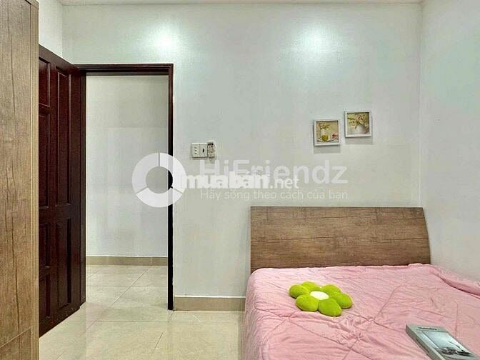 Căn Hộ 2PN Cửa Sổ Thang Máy Full NT Rộng 55m2 Ngay Đại Học Hoa Sen Q10