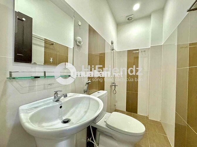 Căn Hộ 2PN Cửa Sổ Thang Máy Full NT Rộng 55m2 Ngay Đại Học Hoa Sen Q10