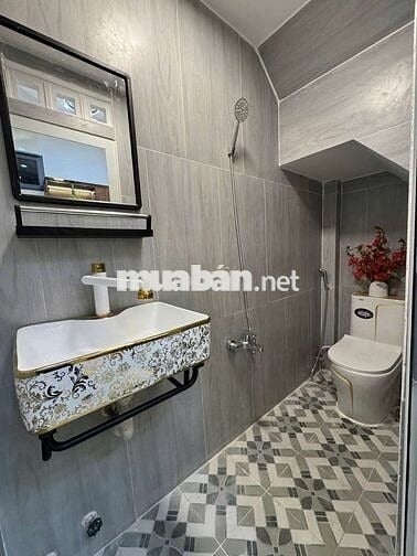 Văn Thân Q6 - 3 Tầng - Ngang Xịn 4M - hơn 3 tỷ
