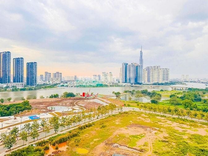 Căn hộ bán tại Metropole Thủ Thiêm tầng cao gồm 3 phòng ngủ 129m2