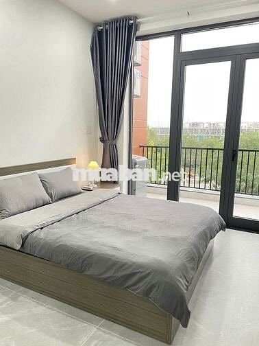 Cho thuê căn hộ 2 phòng ngủ ngay trung tâm thành phố