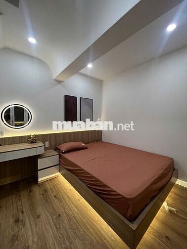 Mở bán căn hộ chung cư 90m2 giá rẻ chạm đấy