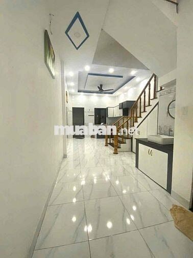 cho thuê nhà ngueuen căn đường nội bộ khu tên lửa - 56m - giá 15tr