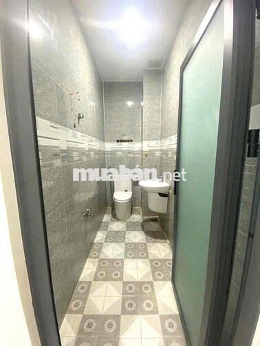 cho thuê nhà ngueuen căn đường nội bộ khu tên lửa - 56m - giá 15tr