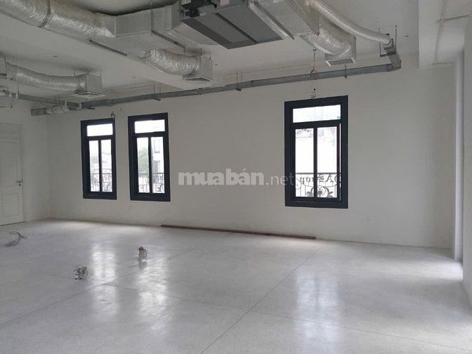 Cho thuê sàn văn phòng 80m2 Đào Duy Anh, P.9, Q.PN. Giá 20tr