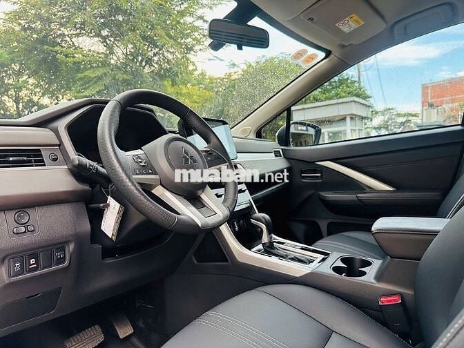 Mitsubishi XPANDER 2024 PREMIUM LƯỚT 99,9%