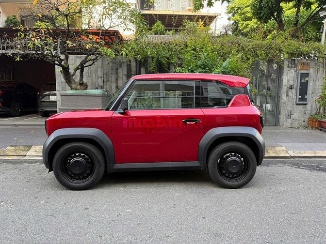VinFast VF3 Đỏ Ruby 2025 Pin Mua odo 3800km