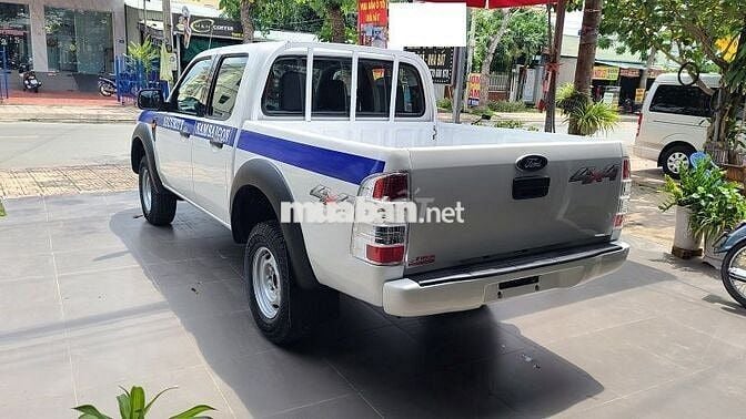 Ford Ranger 2010 XL 2.5 4X4 MT - 181000 km