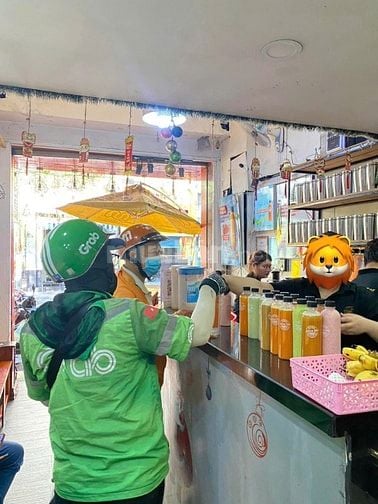 SANG QUÁN NƯỚC ÉP ĐÃ HOẠT ĐỘNG ỔN ĐỊNH 5 NĂM QUẬN 1