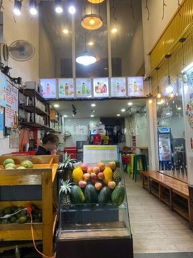 SANG QUÁN NƯỚC ÉP ĐÃ HOẠT ĐỘNG ỔN ĐỊNH 5 NĂM QUẬN 1
