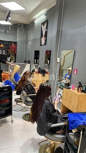 CHÍNH CHỦ BÁN GẤP 5 TỶ9 ĐANG CHO THUÊ BABARSHOP TIỆM HỚT TÓC HD 5 NĂM 