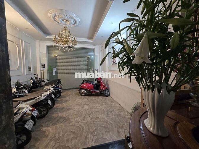 Studio 1 ngủ ngõ 28 Tứ Liên .Tây Hồ 
Sẵn tầng 1 ngày 28/10 
DT : 30m