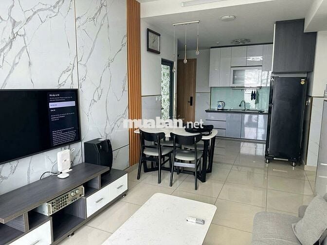 Bán căn hộ 2pn 1wc DT 63m2 khu Emerald Celadon city
