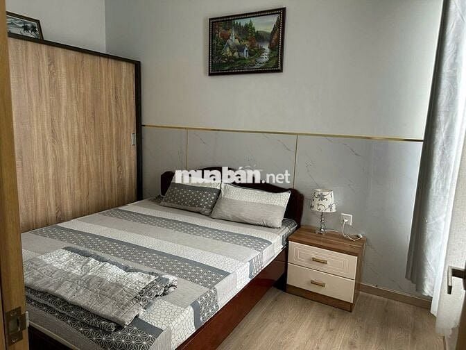 Bán căn hộ 2pn 1wc DT 63m2 khu Emerald Celadon city