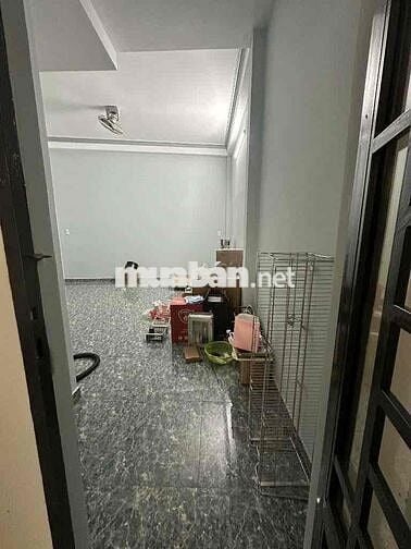 72M2 .SIÊU HIẾM NHÀ NGANG 5M2 .RỘNG RÃI 3 TẦNG ĐÚC.CHÍNH CHỦ LÂU NĂM