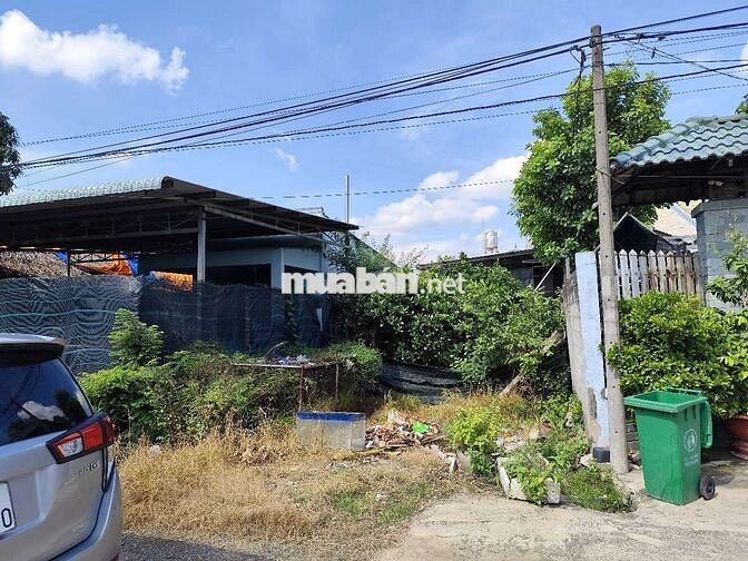 Nền đất vuông vức mặt tiền đường ô bàn cờ quy hoạch thổ cư