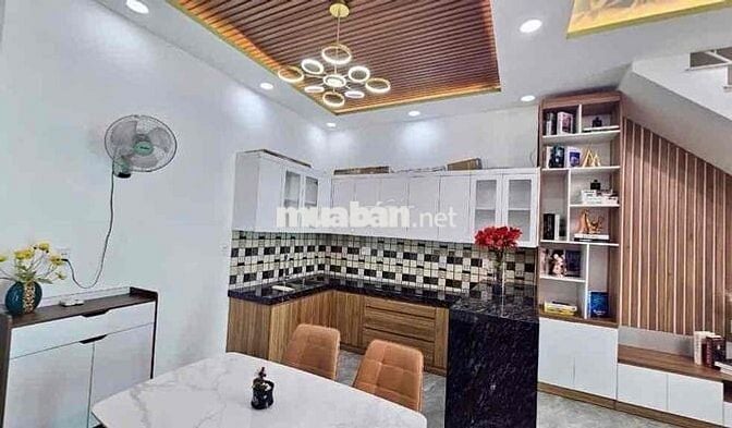 NHÀ ĐẸP NGAY KHU ĐÔ THỊ HIMLAM – NỞ HẬU TÀI LỘC- CÓ PN DƯỚI TRỆT