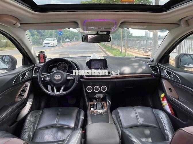 Mazda 3 2*** km
