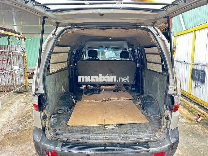 Hyundai Starex 2007  - 300718 km - Còn rất tốt