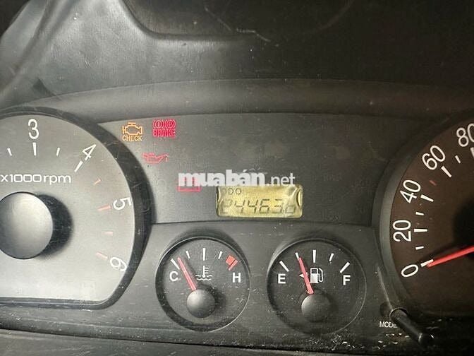 Hyundai Starex 2004  - 244636 km - Còn tốt