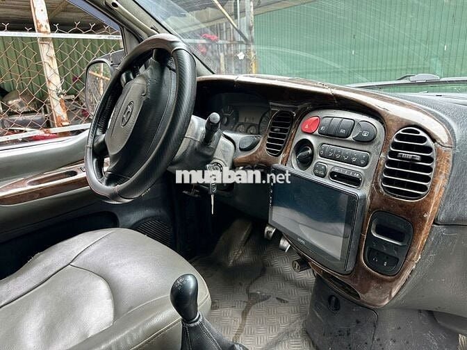 Hyundai Starex 2004  - 244636 km - Còn tốt