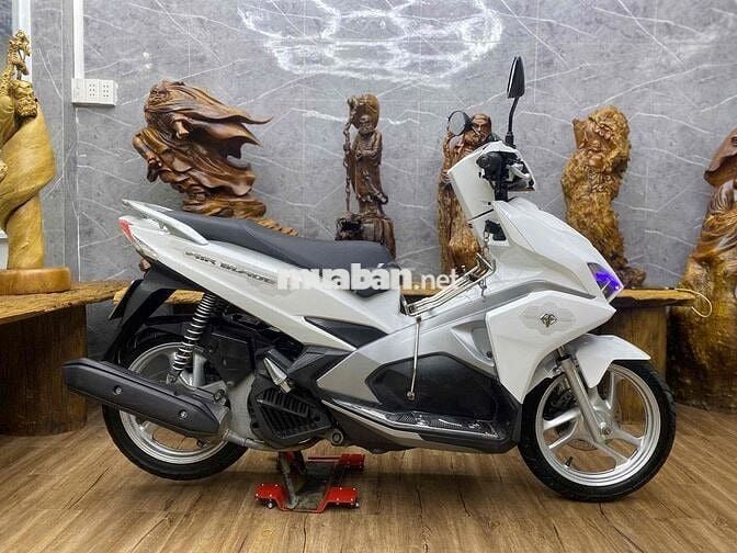 👉Airblade 125Fi chính chủ bstp máy bao zin êm