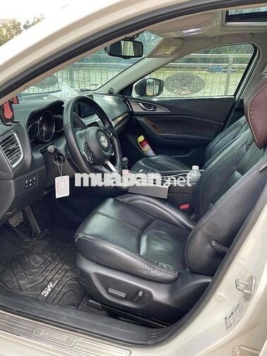 Mazda 3 2*** km