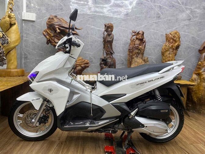 👉Airblade 125Fi chính chủ bstp máy bao zin êm