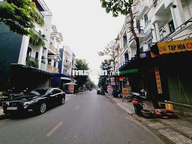 Nhà 1 trệt 2 lầu mặt tiền kinh doanh chỉ 4tỷ 8