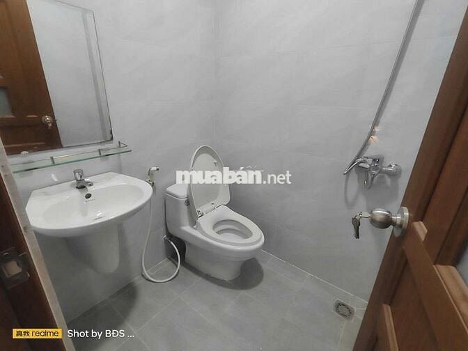 Nhà Đẹp Mới Tinh 1 Trệt 1 Lầu 2pn 2wc gần Gigamall 4.4tỷ thương lượng