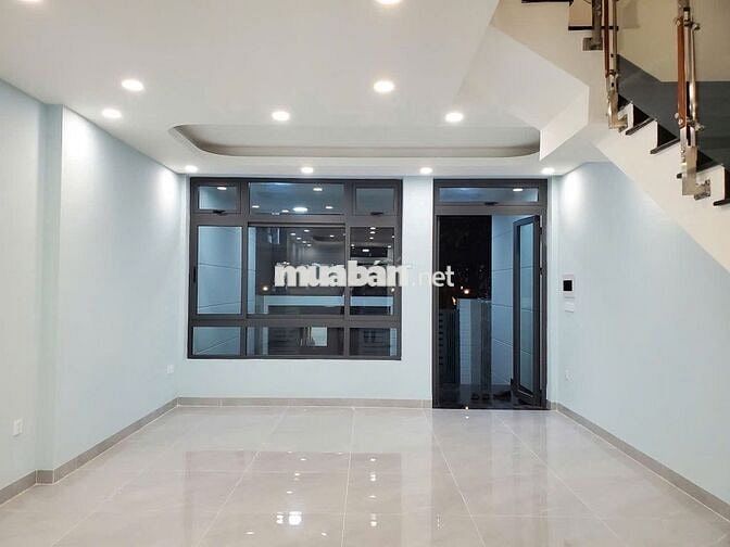 Nguyên căn 5x21m, Hầm 4 tầng (4PN 5WC) ở Vạn Phúc, máy lạnh. Giá 33 tr