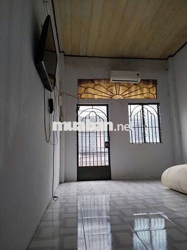 CHO THUÊ NHÀ NGUUÊN CĂN. MẬT TIỀN NỘI BỘ 6 MÉT